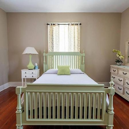 Agatha'S Historic Home Free Parking Wi-Fi Deck Mobile Extérieur photo